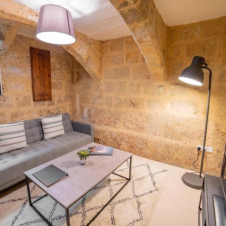 Carmelita Maisonette Валетта Экстерьер фото